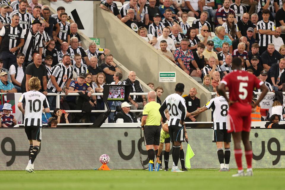 dingy, 关闭, 新赛季