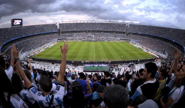 与委内瑞拉 与委内瑞拉